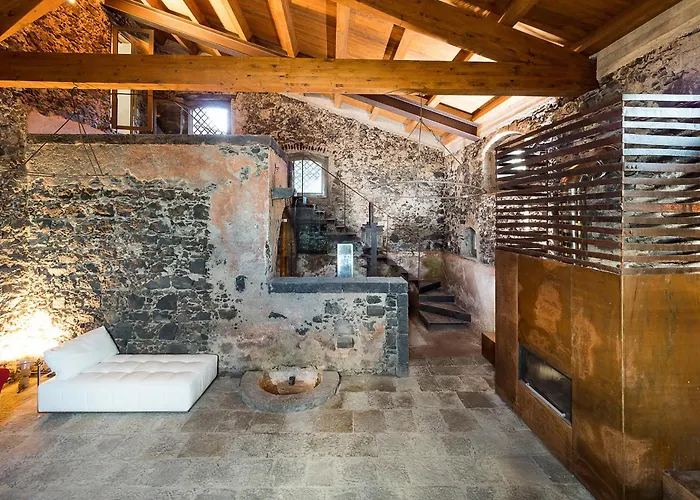 La Torretta 别墅 扎费拉纳-埃特内阿